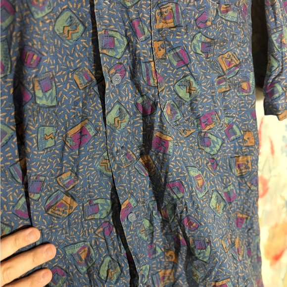 Vintage Men's Geometric Patterned Blue Shirt - Picture 3 of 9